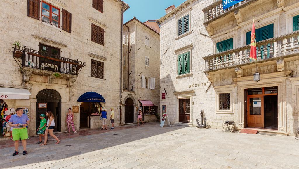 Old Town Museum Square Apartment コトル エクステリア 写真