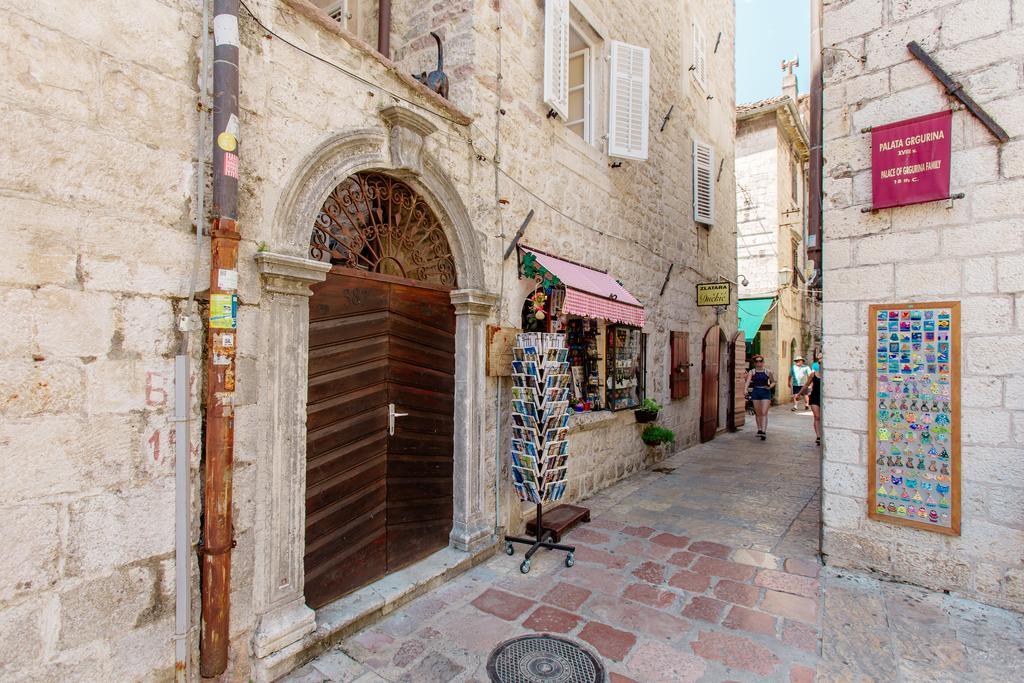 Old Town Museum Square Apartment コトル エクステリア 写真